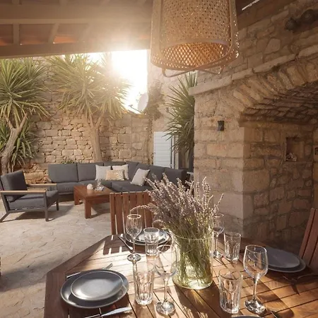 Apartment Beautiful House With Views In Hvar *